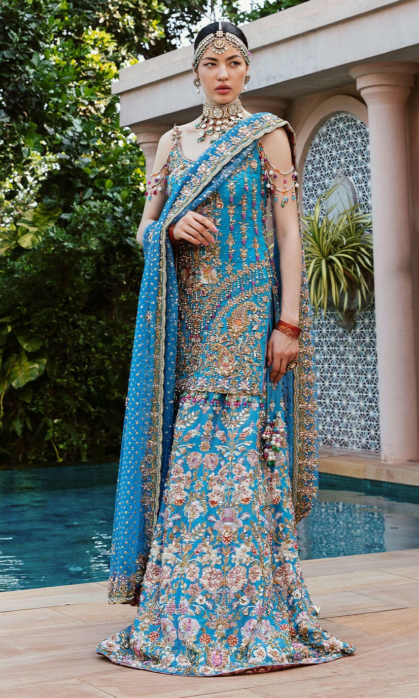 LUXURY INDIAN HEAVY EMBROIDED LEHNGA