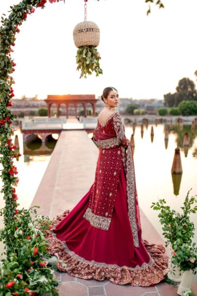 Pakistani Bridal Dress Red Long Tail Farshi Lehenga Outfit