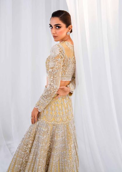 Pakistani Bridal Dress Lehenga Choli Dress in Open Style