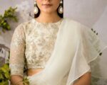 Embroidered White Goldwork Pakistani Bridal Saree