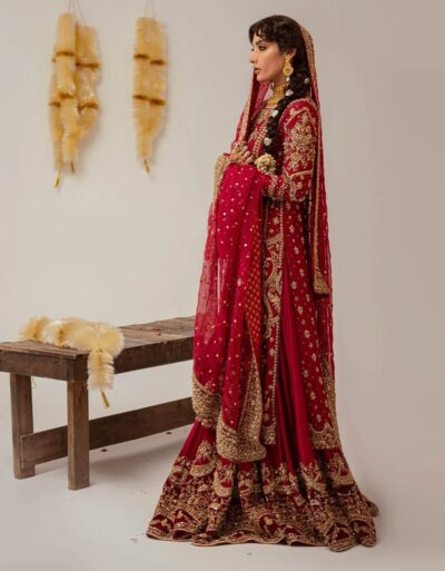 Pakistani Bridal Outfit Red Lehenga Kameez Style For Wedding