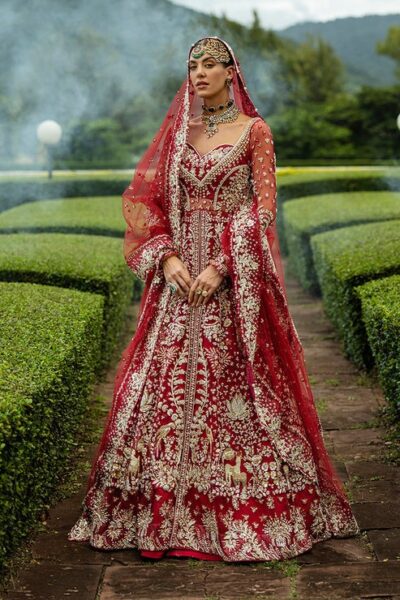 Pakistani Bridal Lehenga Shirt in Red - Image 4