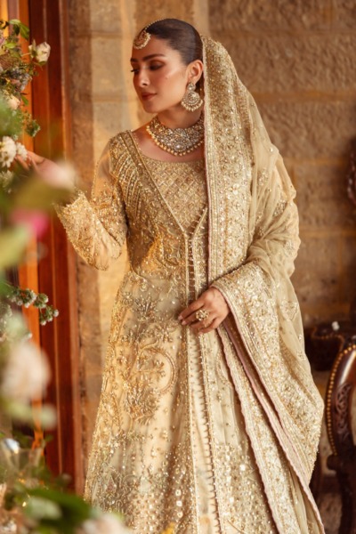 Pakistani Bridal Lehenga Choli with Elegant Jacket - Image 2