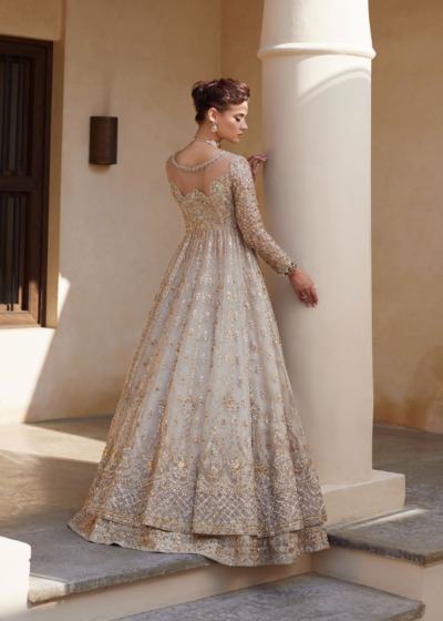 Elegant Pakistani Ivory Bridal Gown with Lehenga - Image 2