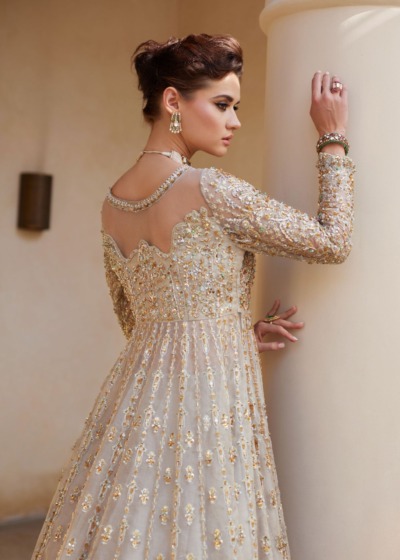 Elegant Pakistani Ivory Bridal Gown with Lehenga - Image 7