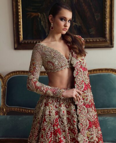 Indian Bridal Lehenga Choli in Red - Image 4