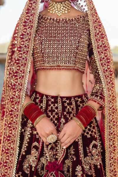 Maroon Pakistani Bridal Lehenga Choli with Embellishments - Image 4