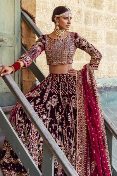 Maroon Pakistani Bridal Lehenga Choli with Embellishments - Image 5