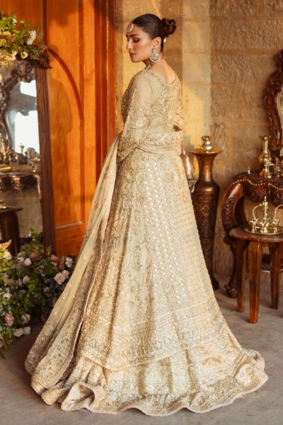 Pakistani Bridal Lehenga Choli with Elegant Jacket - Image 3