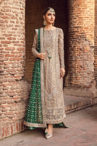 Pakistani Wedding Outfit in Long Kameez and Churidar