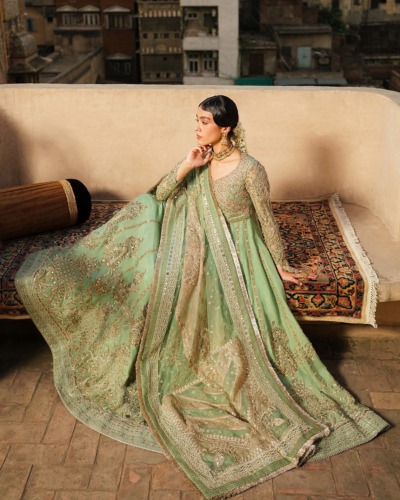 Pakistani Wedding Pishwas in Luxurious Raw Silk - Image 6