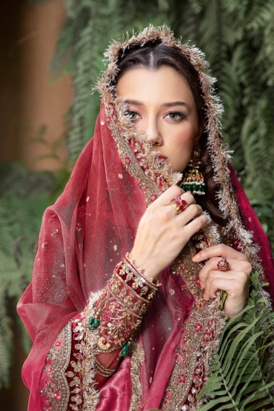 Traditional Red Pakistani Wedding Kameez and Gharara Outfit - Image 5