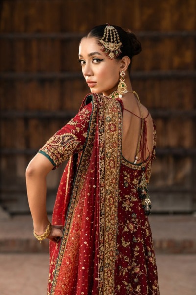 Luxurious Pakistani Bridal Lehenga with Embroidered Open Frock - Image 4