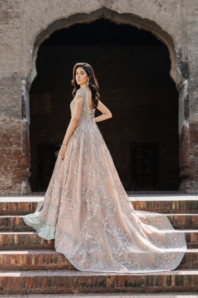 Pakistani Bridal Royal Gown Lehenga In Pink - Image 2