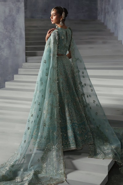 Stylish Turquoise Choli and Lehenga Pakistani Bridal Wear - Image 2