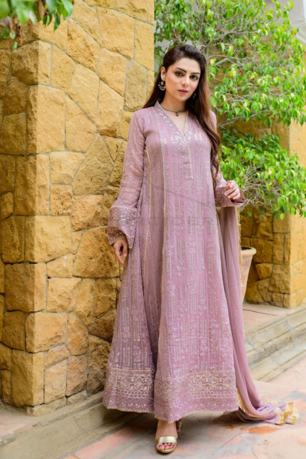 Lilac Pakistani Party Wear Pishwas Frock