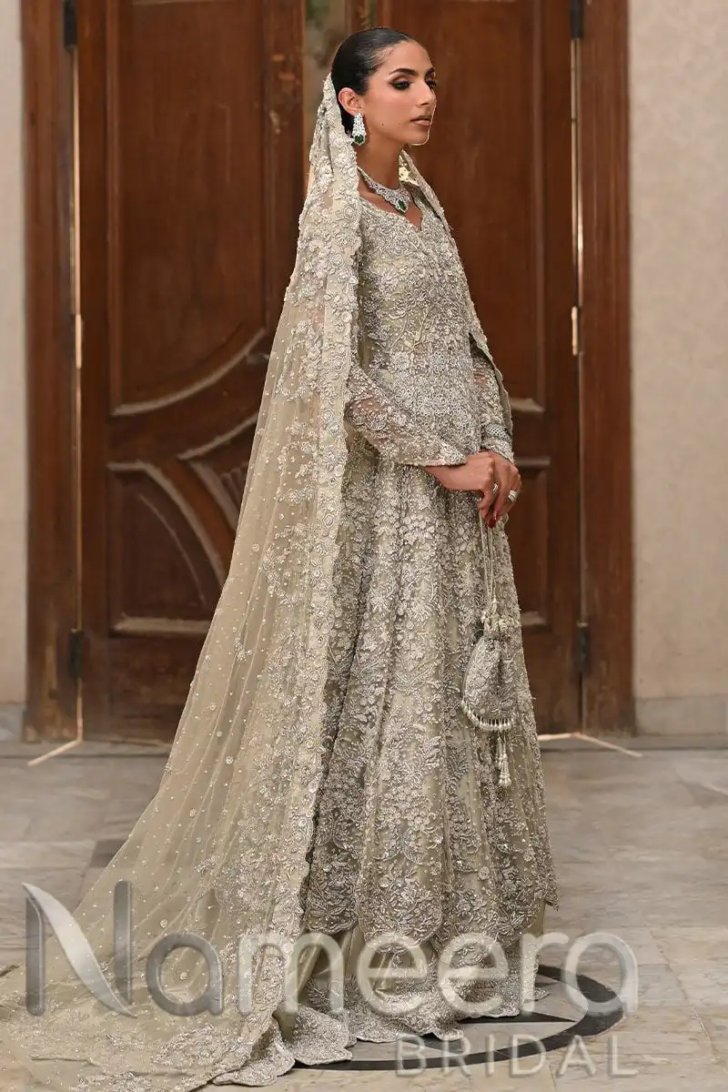 Pakistani Bridal Gown Lehenga For Reception
