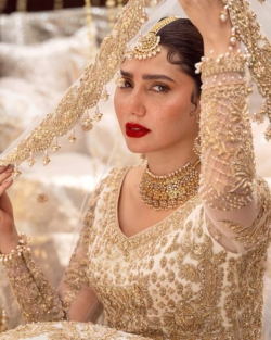 Gold Lehenga Choli Pakistani Bridal Dress