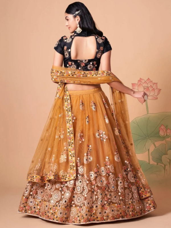Workmanship SILK Weaving LEHENGA CHOLI - Image 3