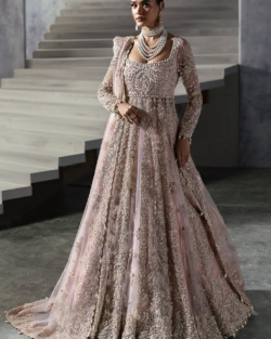 Elegant Powder Pink Pishwas Pakistani Bridal Wear