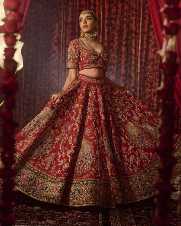 Elegant Indian Wedding Red Lehenga Choli Bridal Wear - Image 4