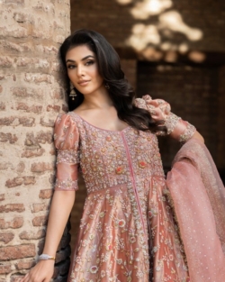 Pakistani Bridal Front Open Pishwas Lehenga