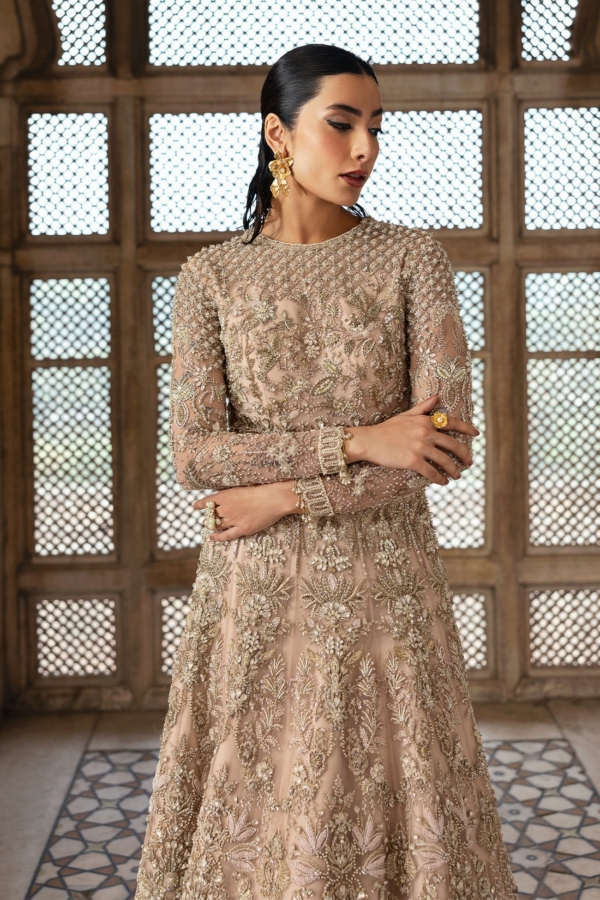 Elegant Pakistani Bridal Pink Pishwas Lehenga - Image 2