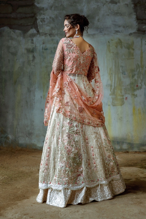 Pakistani Wedding Cream Peach Net Pishwas Lehenga - Image 2