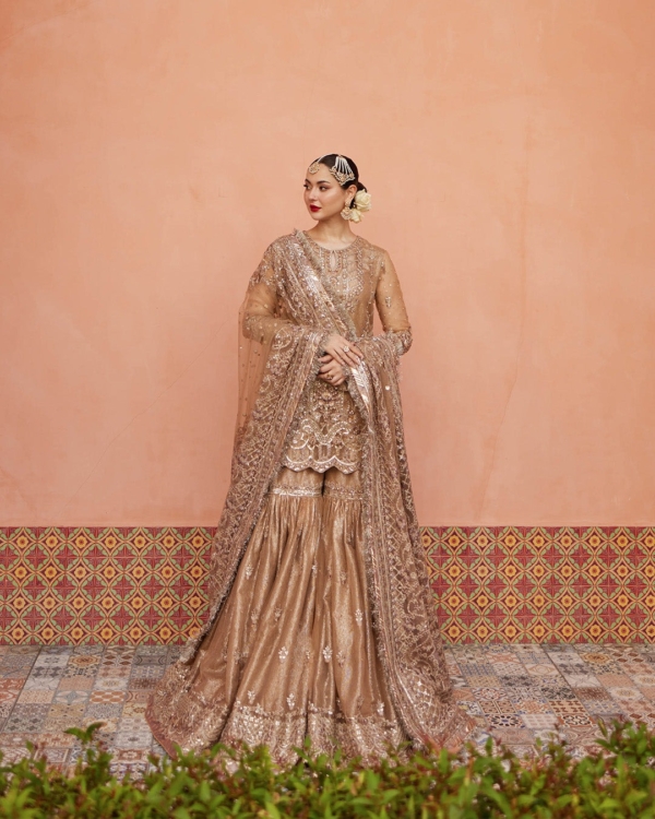 Pakistani Wedding Dress Gold Kameez Gharara - Image 5