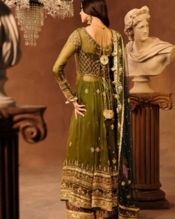 Pakistani Wedding Green Pishwas Trouser Outfit