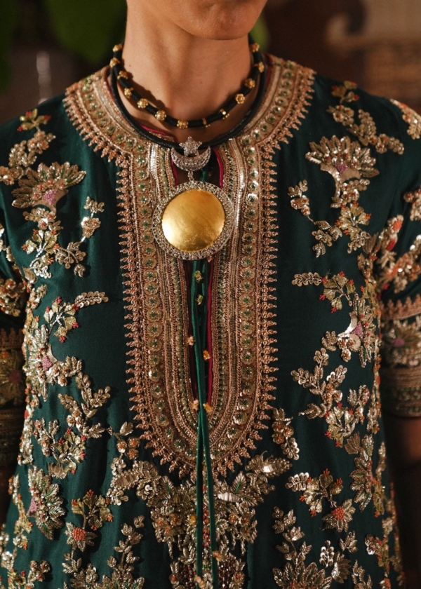 Pakistani Emerald Green Wedding Salwar Kameez - Image 2