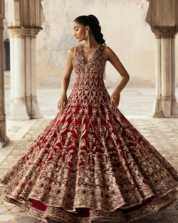 Red Bridal Outfit in Lehenga Frock