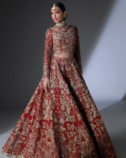 Traditional Pakistani Bridal Red Choli Lehenga Dress