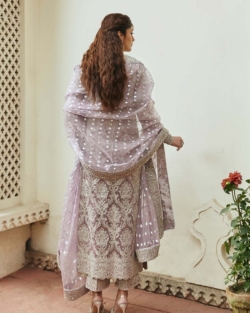 Lilac Kameez Trousers Pakistani Wedding Dress