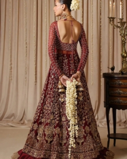 Traditional Bridal Red Pishwas With Lehenga