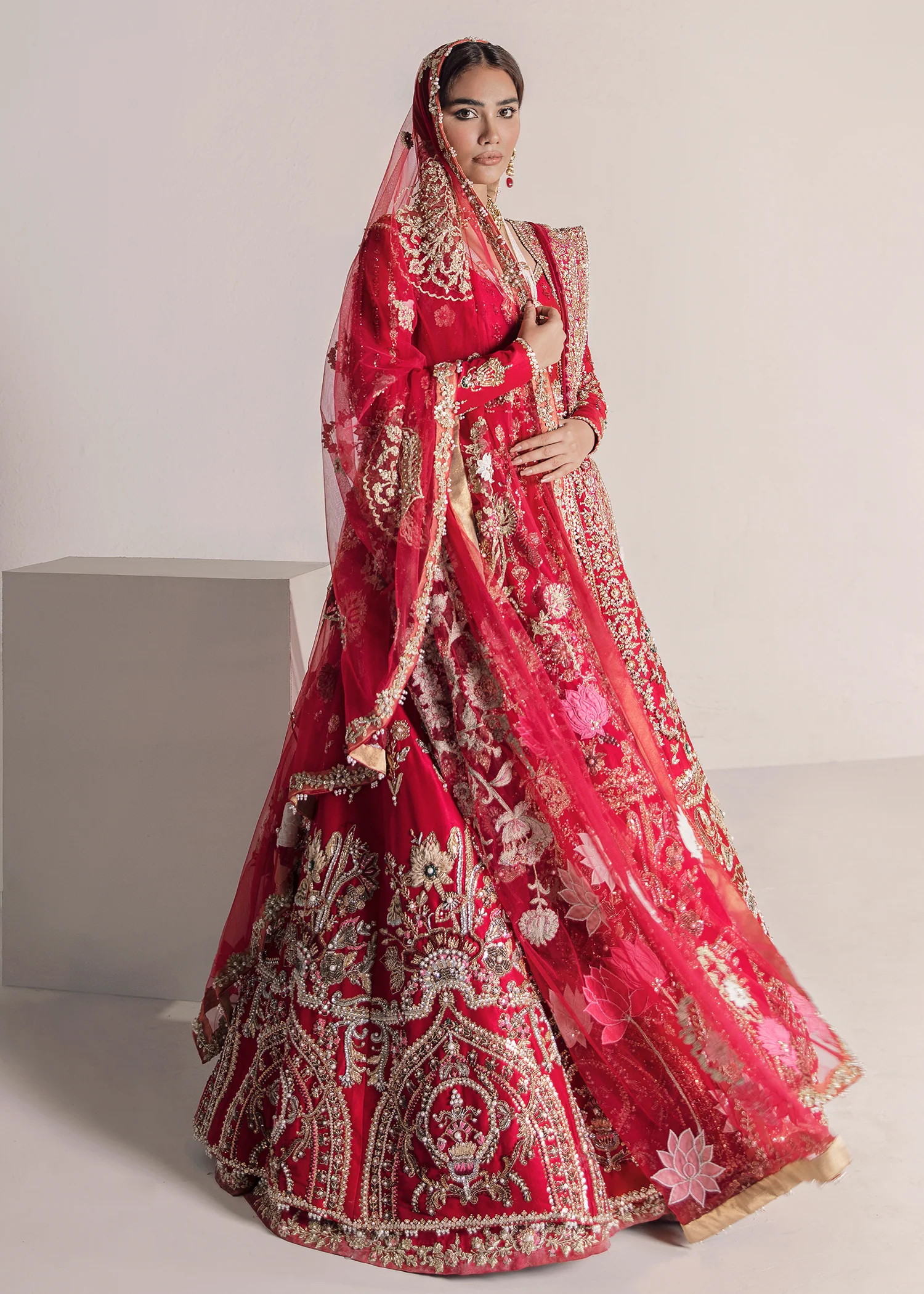 Tabeer Elegant Pakistani Bridal Lehnga Choli Set